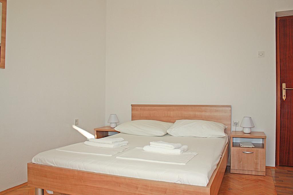 Bougainvillea Apartments 마카르스카 외부 사진